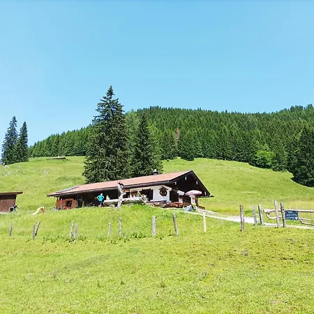 Ferienwohnung In Ruhiger Berglage Mit Balkon